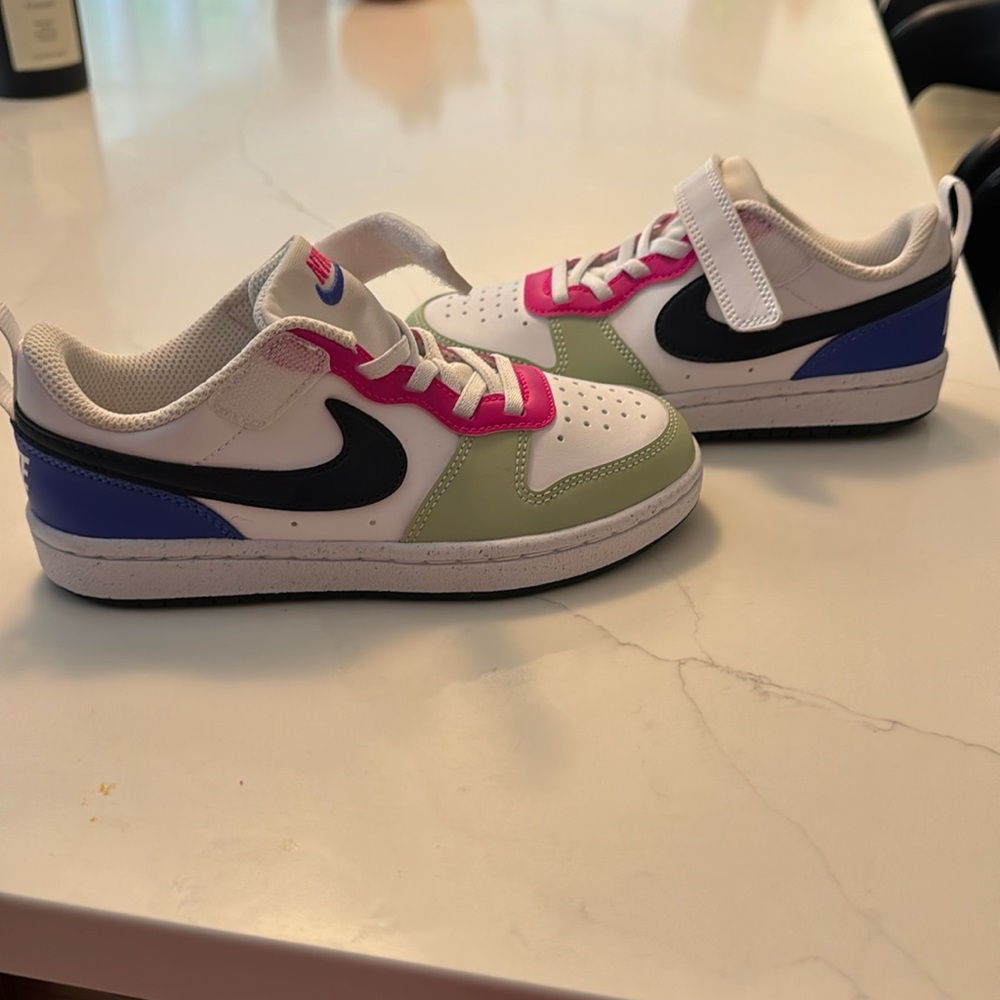 Nike size 13 girls sneakers. Never worn